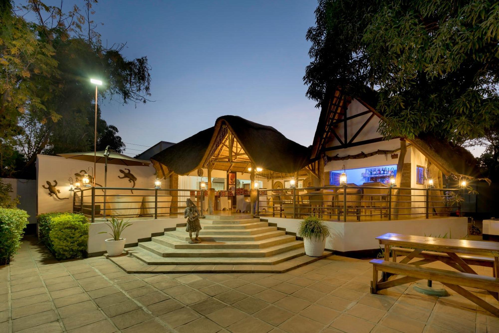 ליבינגסטון Ngoma Zanga Lodge מראה חיצוני תמונה
